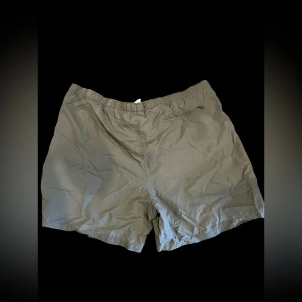 Men's Columbia shorts - Picture 2 of 4